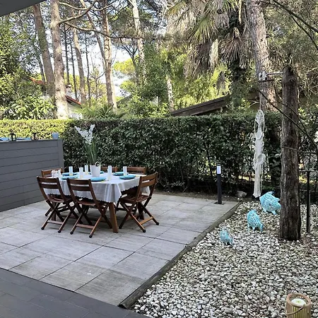 Sun&relax - Exclusive With Private Swimming Pool Lignano Sabbiadoro